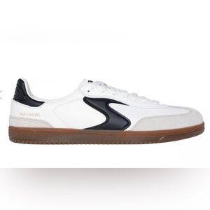 Skechers White and Black Sneakers